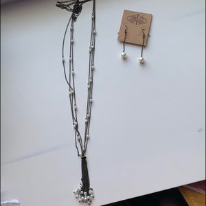 Rare Plunder Jewelry Necklace and Earrings Set